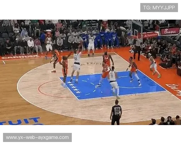 NBA独行侠依靠挡拆连续得手,空间被完全撑开